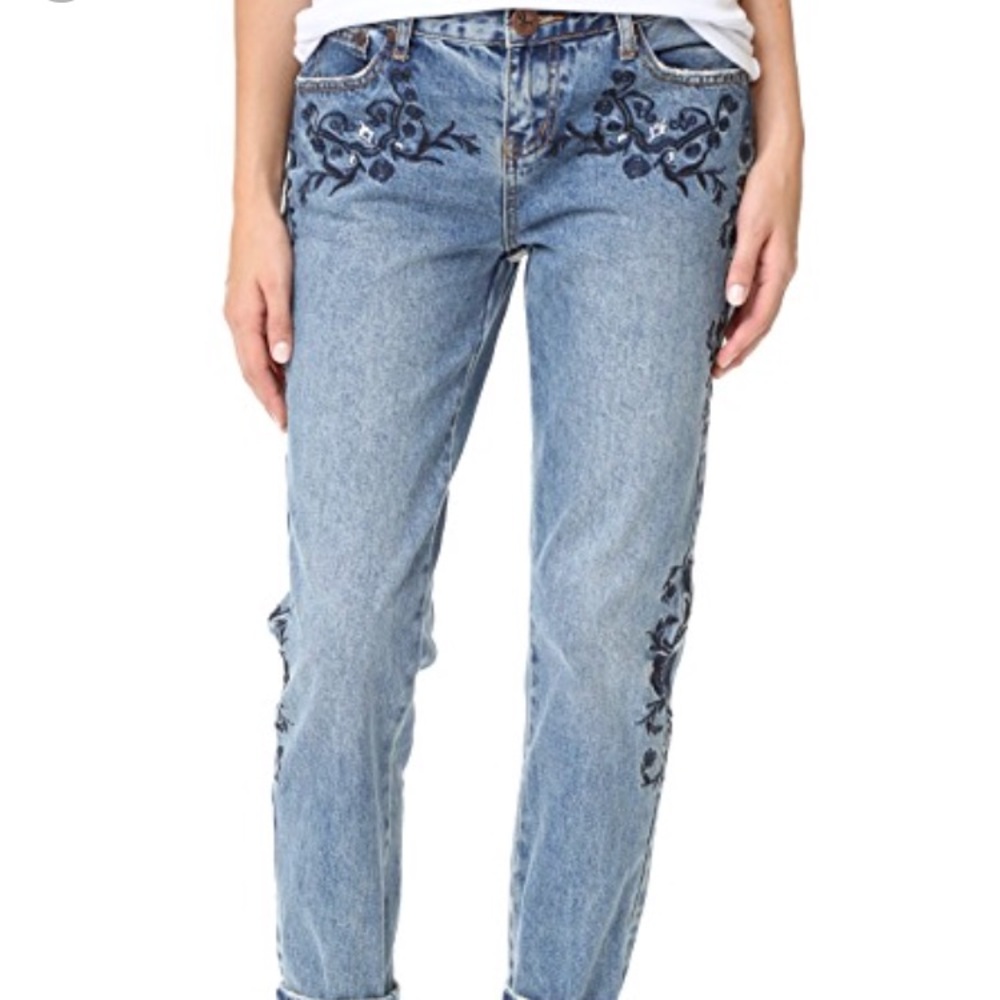 one Teaspoon embroided Lola Jeans Sz 25
